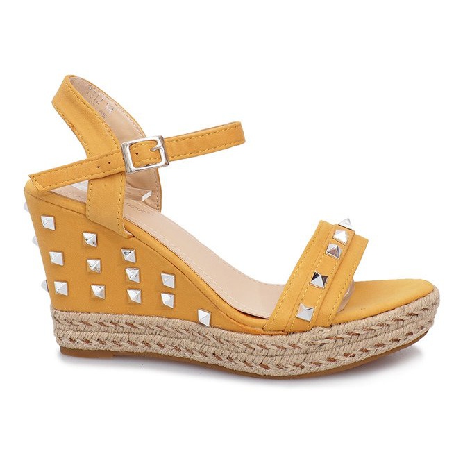 Sandalias de cuña amarillas con tachuelas Khloe amarillo