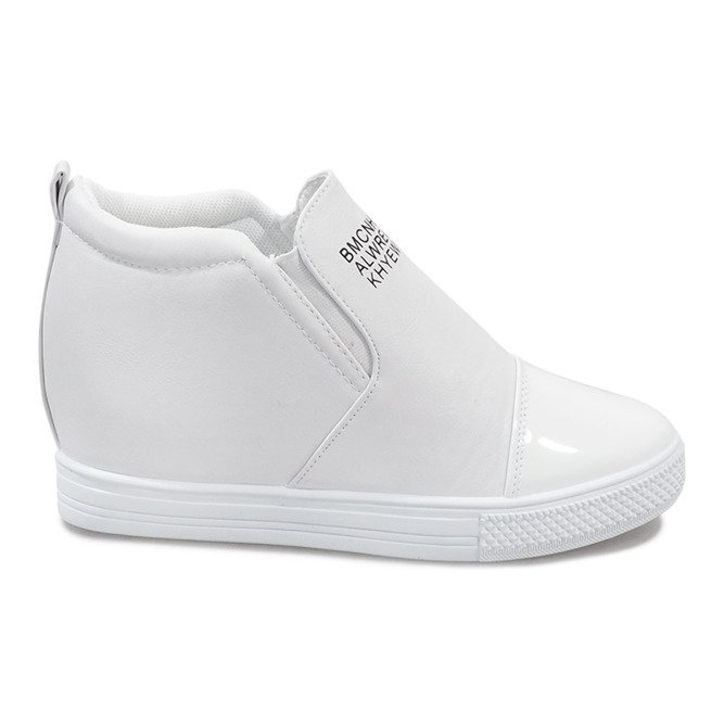 Zapatillas blancas en la cuña DD408-2 blanco