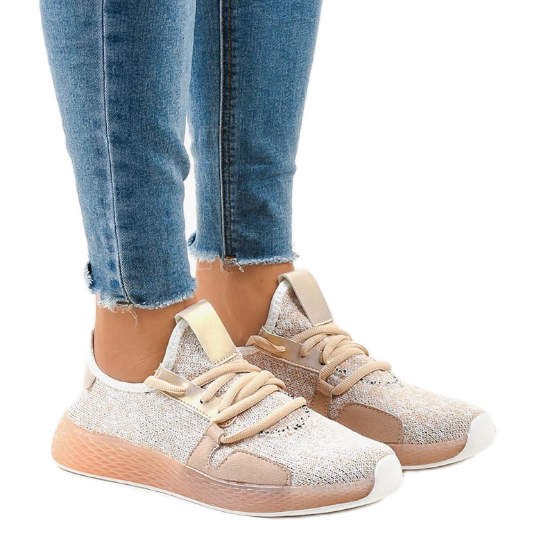 Zapatos deportivos beige BL20190-SP