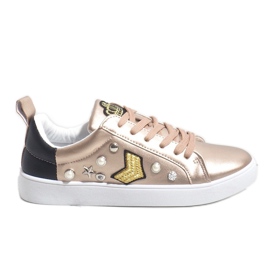Zapatillas 856-Y doradas ricamente decoradas negro amarillo