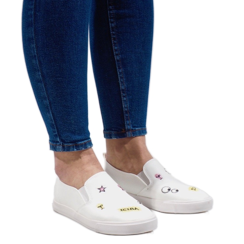 Zapatillas blancas con estampados G82-2 blanco Zapatillas blancas con estampados G82-2 blanco
