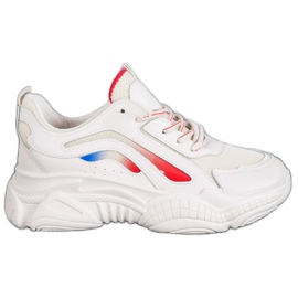 SHELOVET Zapatillas de moda en la plataforma blanco