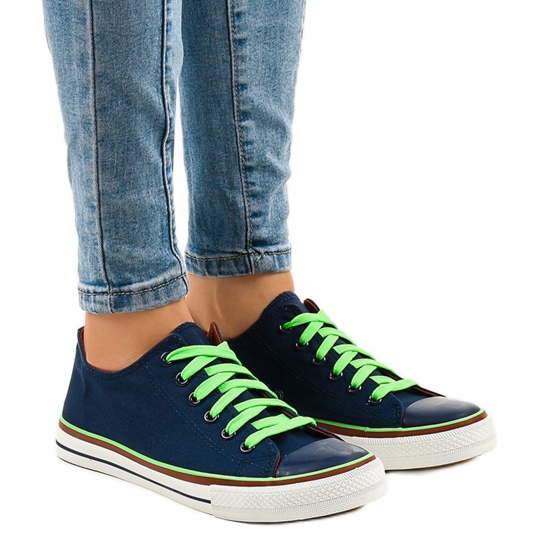 Deportivas clásicas azul marino W03