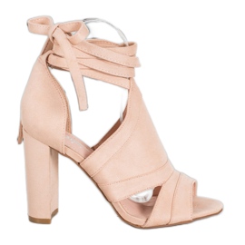 Seastar Sandalias atadas en un poste beige