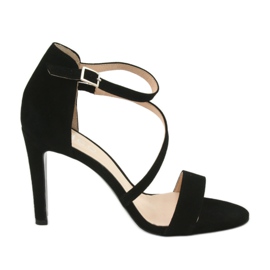 Sandalias de piel negra en el tacón Edeo 3344 negro