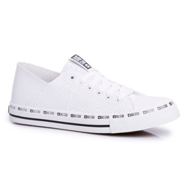 Zapatos de mujer blancos, zapatillas caladas Big Star FF274024 Zapatos de mujer blancos, zapatillas caladas Big Star FF274024