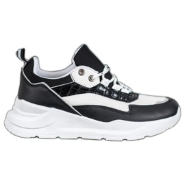 SHELOVET Zapatillas en la plataforma blanco negro verde