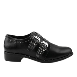 Zapatos brogue negros con tachuelas en el bloque NC168