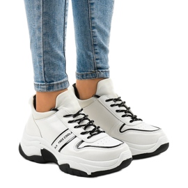 Zapatillas deportivas de moda de cuero ecológico B0-189 blanco negro