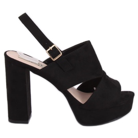 Sandalias negras en el poste 9R02 Negro