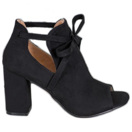 Botas VINCEZA con punta abierta atada negro