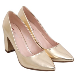 Bombas en el poste dorado NF-65P Gold