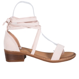 Sandalias atadas marrón
