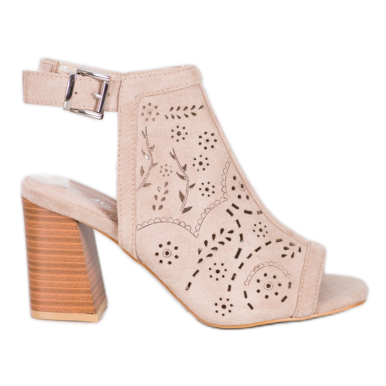 Mannika Sandalias empotradas caladas marrón