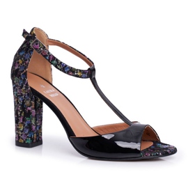 Sandals On A Bar Laura Messi 1916 Cristales negros
