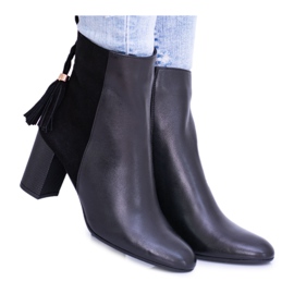 Botas de mujer negras con tacón Laura Messi 1821 negro