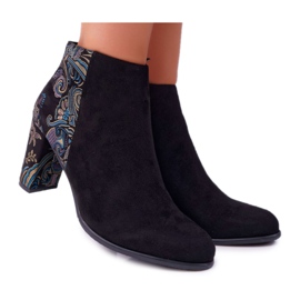 Sergio Leone Black Boots On The Post Folk Eros Flowers negro