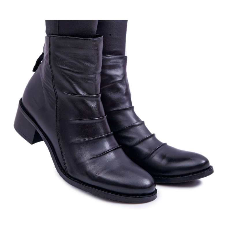 Botas de Mujer Negro Tacón Plano Piel Natural Laura Messi
