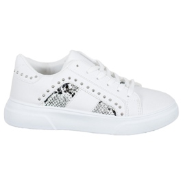 SHELOVET Zapatillas de moda en la plataforma blanco
