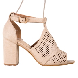 Small Swan Sandalias caladas elegantes beige