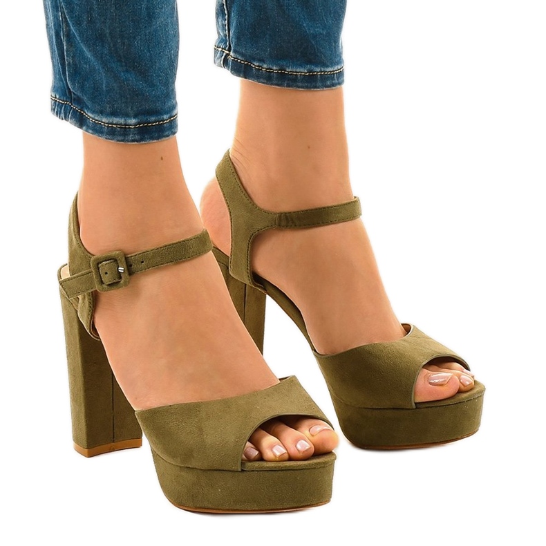 Sandalias verdes en el poste de ante AT-0660-L Sandalias verdes en el poste de ante AT-0660-L