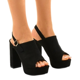 Sandalias negras de tacón con empeine 9R05 negro