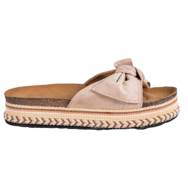 SHELOVET Zapatillas de moda en la plataforma marrón