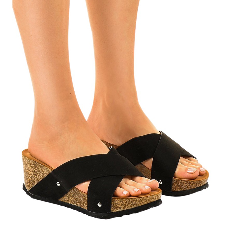 Zapatillas negras GU53 en la cuña negro Zapatillas negras GU53 en la cuña negro