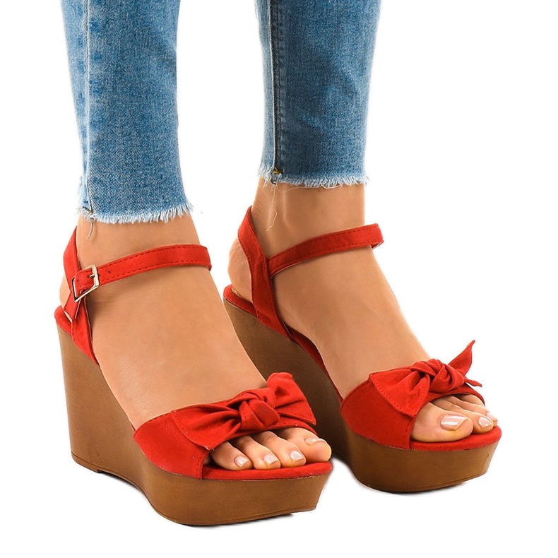 Sandalias de cuña de ante rojo HY8542