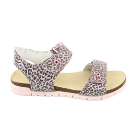 Sandalias rosa con estampado de leopardo de Bartek 79183-BBK