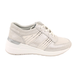 Jezzi Zapatos deportivos cómodos en el tacón de cuña 20PB08-1641 beige Jezzi Zapatos deportivos cómodos en el tacón de cuña 20PB08-1641 beige