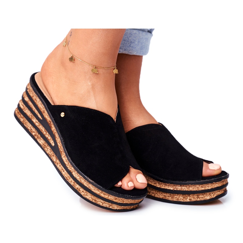 Pantuflas Mujer Piel Con Cuña Nicole 2559 Negro Limonada