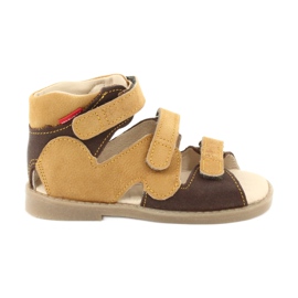 Sandalias preventivas altas Mazurek 291 marrón amarillo