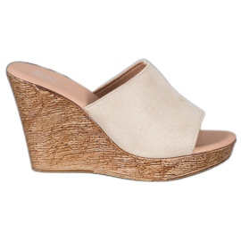 Small Swan Pantuflas de ante ligero marrón