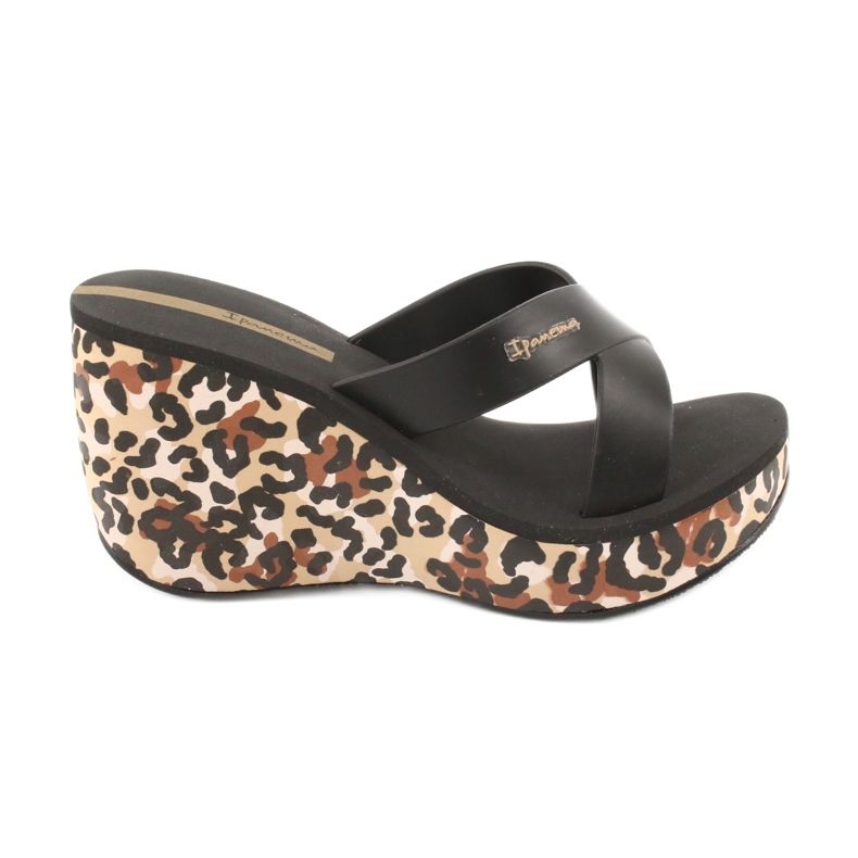 Pantuflas con cuña de mujer Ipanema 82856 marrón negro