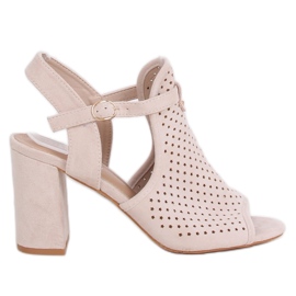 Sandalias de tacón beige calado LL79 Beige