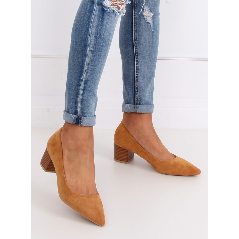 Zapatos de salón con tacón de madera camel CL75P Camel marrón Zapatos de salón con tacón de madera camel CL75P Camel marrón