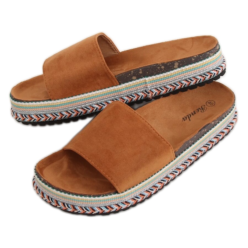 Pantuflas de mujer Camel BQ-50 Camel marrón