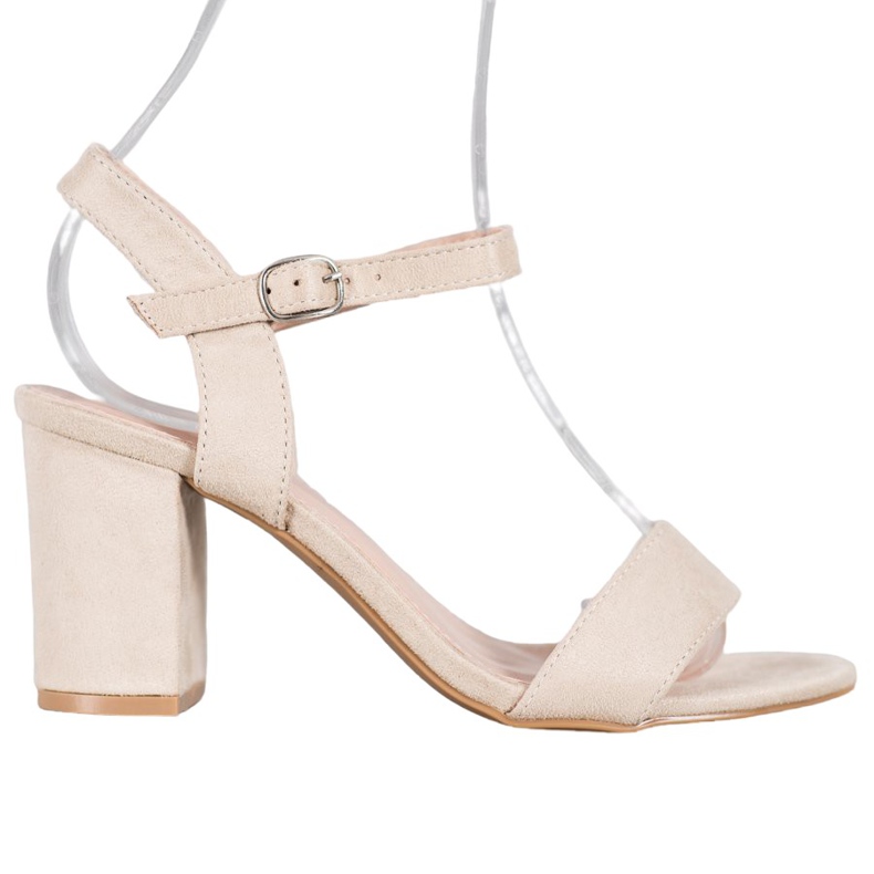 Nio Nio Sandalias en una barra marrón Nio Nio Sandalias en una barra marrón