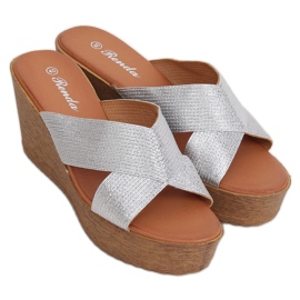 Zapatilla cuña plata 10-235 Plata gris