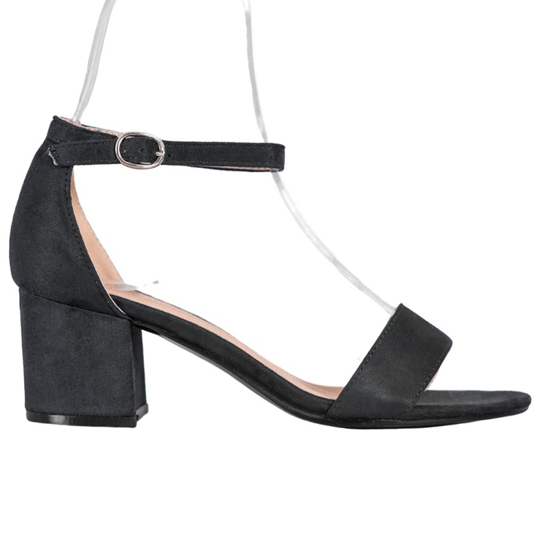 Diamantique Sandalias casuales en un bar negro