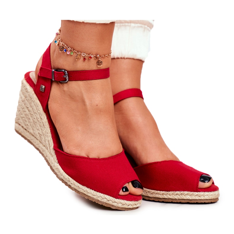 Sandalias de mujer con cuña trenzada Big Star Red DD274A213 rojo Sandalias de mujer con cuña trenzada Big Star Red DD274A213 rojo