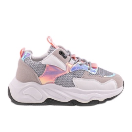 Deportivas blancas con inserciones rosa RAL-63 blanco rosado