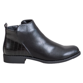 J. Star Botas de tacón plano negro J. Star Botas de tacón plano negro