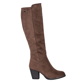 J. Star Botas cómodas en un poste marrón