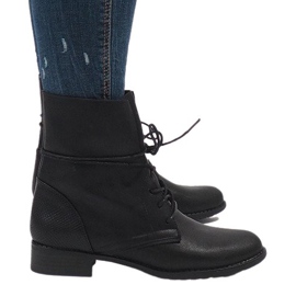 Botas negras con cordones 16006-58 negro