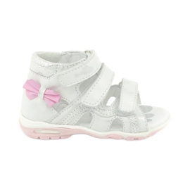 Sandalias con lazo Ren But 1489 blanco plateado rosa plata