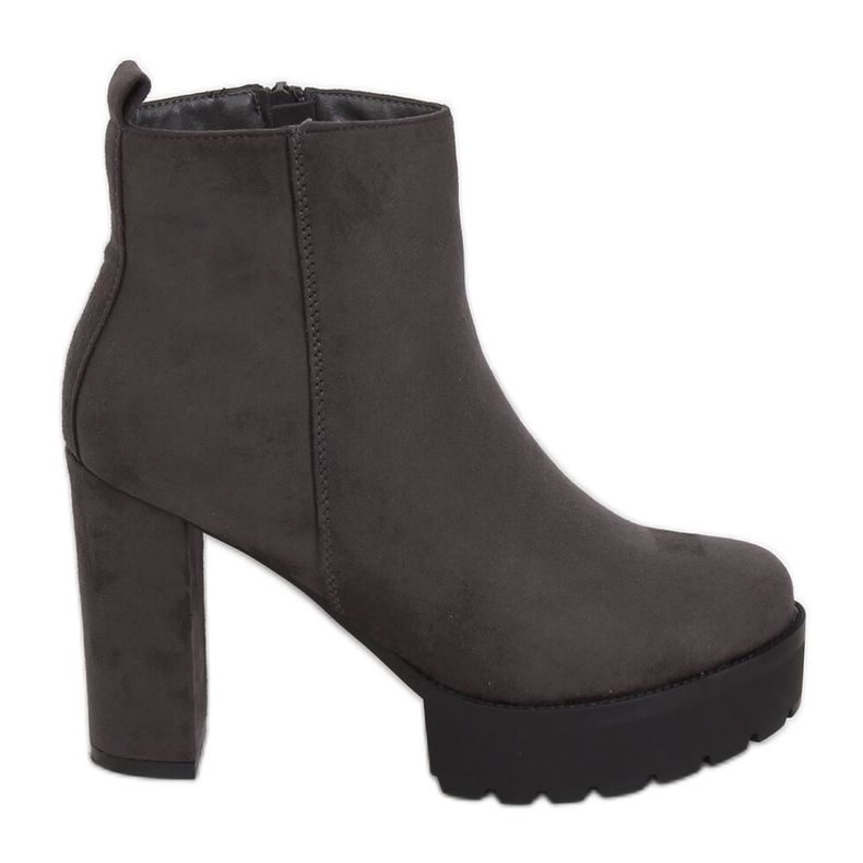 Botas grises sobre la plataforma gris RB24P Gris Botas grises sobre la plataforma gris RB24P Gris