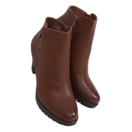 Botas de tacón marrón F-32 Camel