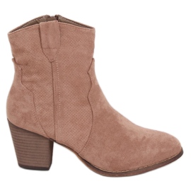 Botas camperas de tacón en beige 100-985B0-2 Caqui